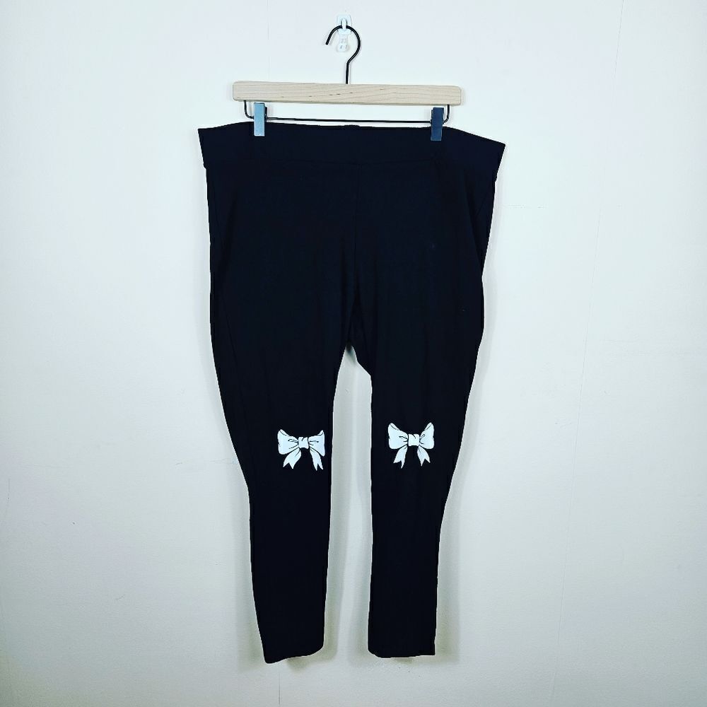 Torrid Black Leggings with White Bow Accents